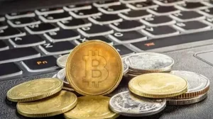 Coinbase финансирует базовый доход: 160 жителей Нью-Йорка получат по $12 000 в стейблкоинах USDC