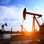 Нефть Brent и WTI завершают октябрь падением на 3%.