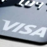 Visa расширяет Visa Direct, позволяя бизнесу отправлять фиатные выплаты на стейблкоин-кошельки получателей (USDC). Цель: мгновенные трансграничные переводы для креаторов и маркетплейсов