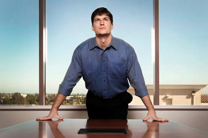 Майкл Бьюрри купил GameStop: почему «Игра на понижение» ставит на Райана Коэна