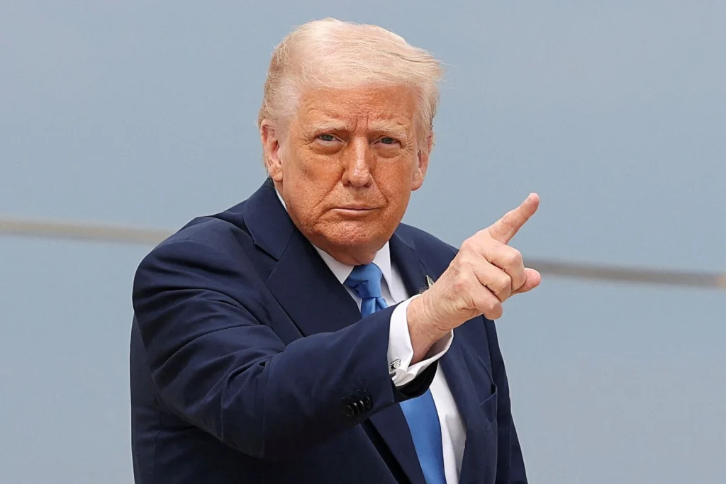 Шатдаун в США завершен: Трамп подписал бюджет, но DHS под угрозой