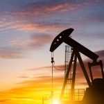 Нефтяной коллапс: ОПЕК остановил треть мощностей