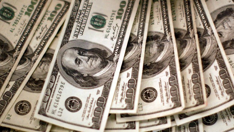 Курс доллара: взрывной спрос на валюту США из-за войны