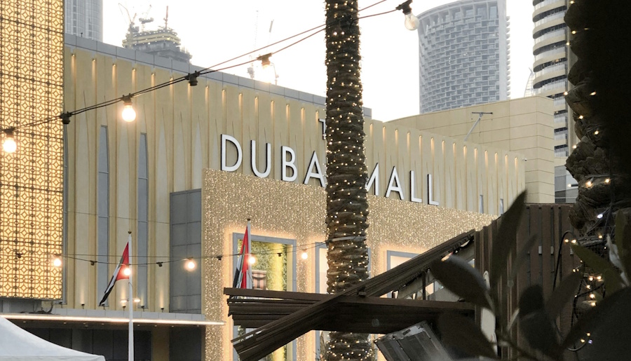 Крах люкса в Дубае: Apple и Gucci закрывают магазины
