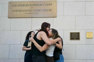 Meta и Google проиграли суд на $6 млн за зависимость