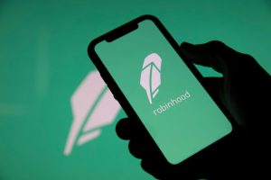 Robinhood Platinum: платиновая карта за $695 и дивиденды авансом