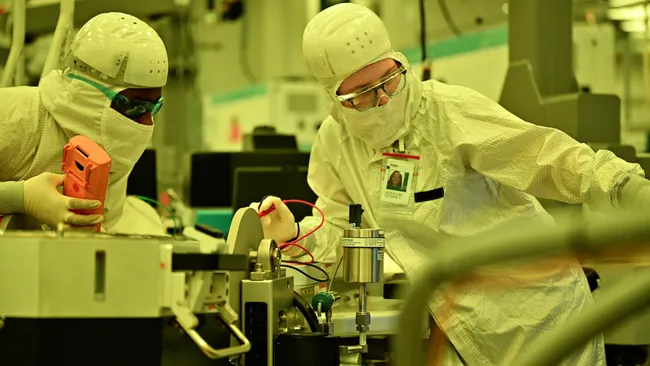 Экс-сотрудник Samsung осужден на 7 лет за передачу ИИ-технологий Китаю