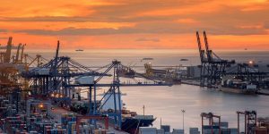 Экспорт нефти РФ: рост Urals до $98 и новые санкции США