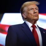Трамп подписал указ о доступе криптокомпаний к счетам ФРС