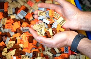 Инвестиции в LEGO: доходность 11% годовых и сравнение с золотом