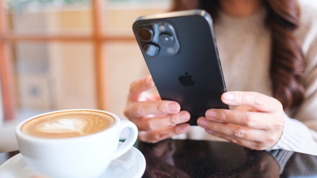 Apple запустит функцию распределения счета по фото чека в iOS 20 на WWDC 2026