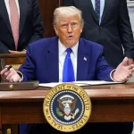 Скандал вокруг декларации Трампа 2025: скрытые 21 000 сделок