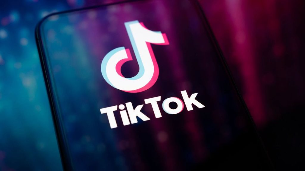 P2P-переводы в TikTok: платформу адаптируют для отправки денег в ЛС